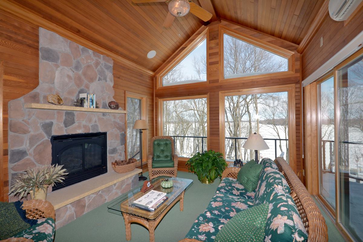 fourseasonporch1_1200 The LAKE Home Team