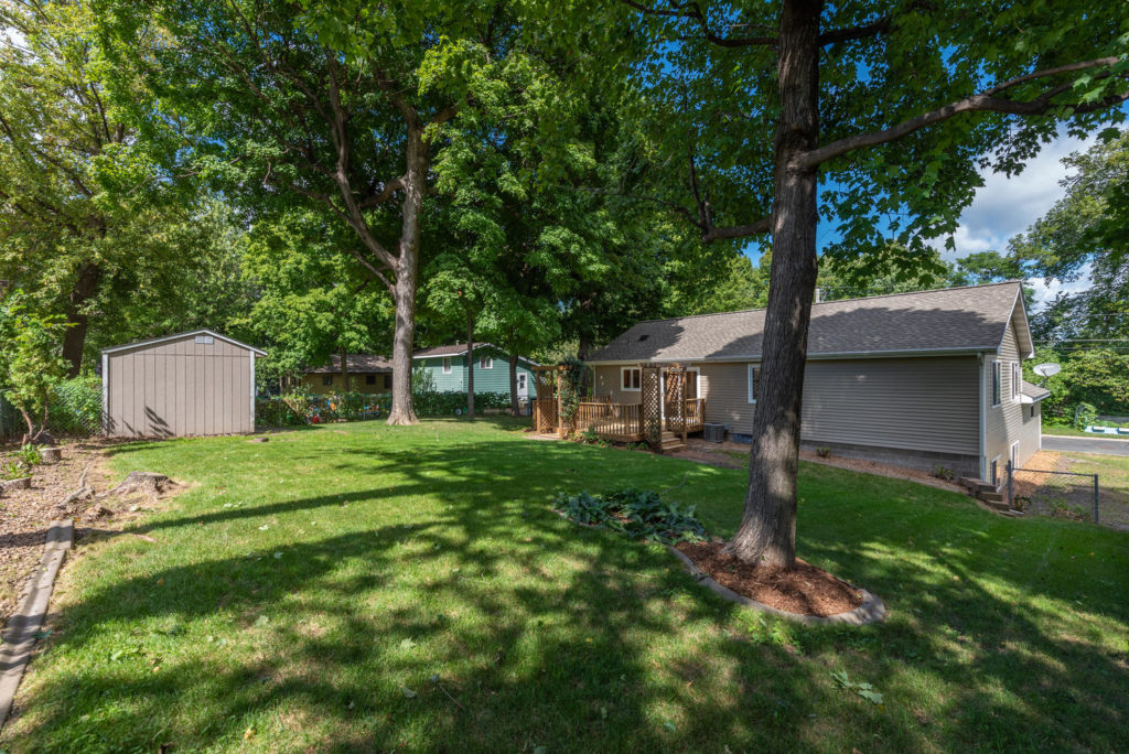 4673 Cumberland Road new listing in Mound